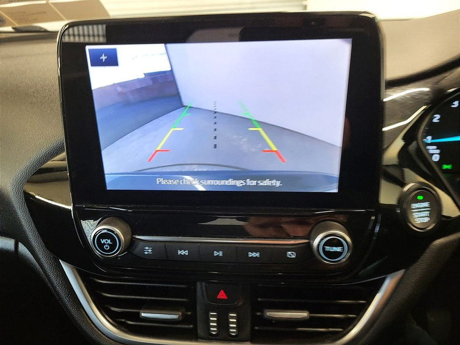 2022 Ford Fiesta - image 8