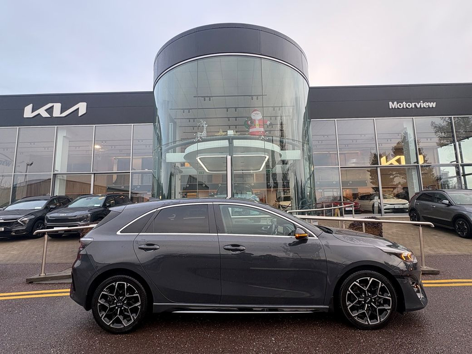 2024 Kia Ceed 1.6D GT Sportline 1 Owner from new! warranty till 2031* Bluetooth, Touch Screen Infotainment System, Reversing Camera, €30,900