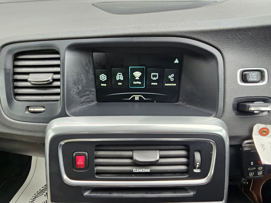 2017 Volvo S60 - image 32