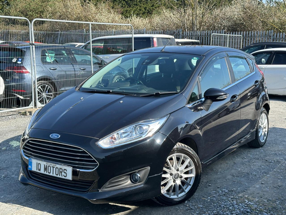2016 Ford Fiesta - image 3