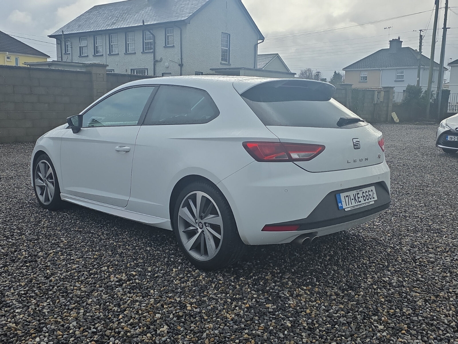 2017 SEAT Leon 2.0TDI 184PS FR €13,950