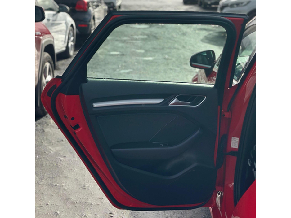 2016 Audi A3 - image 6