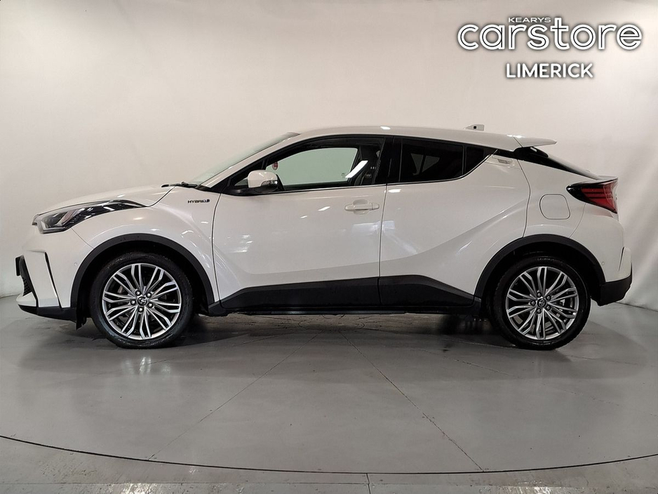 2022 Toyota C-HR 1.8 HYBRID SOL €27,880