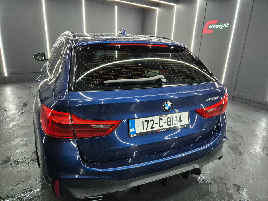 2017 BMW 5 Series - image 6