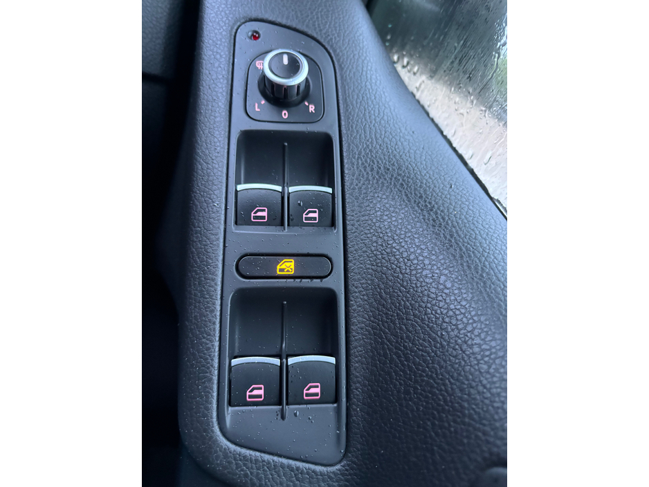 2015 Volkswagen Tiguan 2.0 TDI MATCH BLUEMOTION 2WD 1 140PS 5DR €10,250