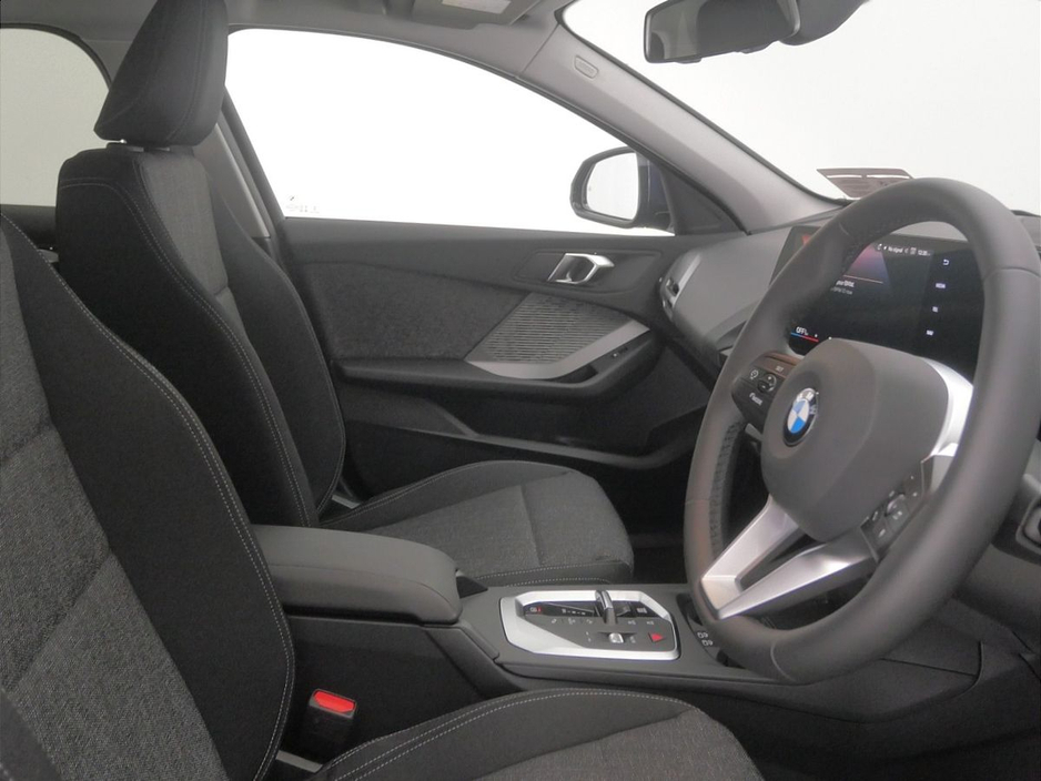 2025 BMW 1 Series 120 Sport €39,900