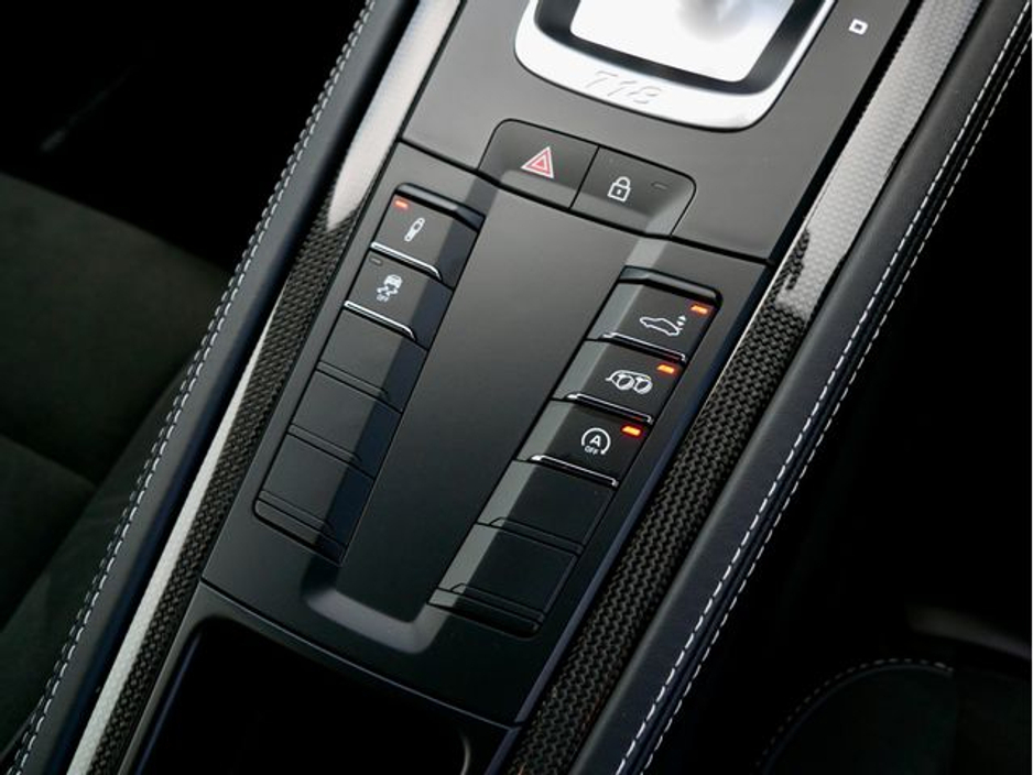 2023 Porsche Cayman - image 31