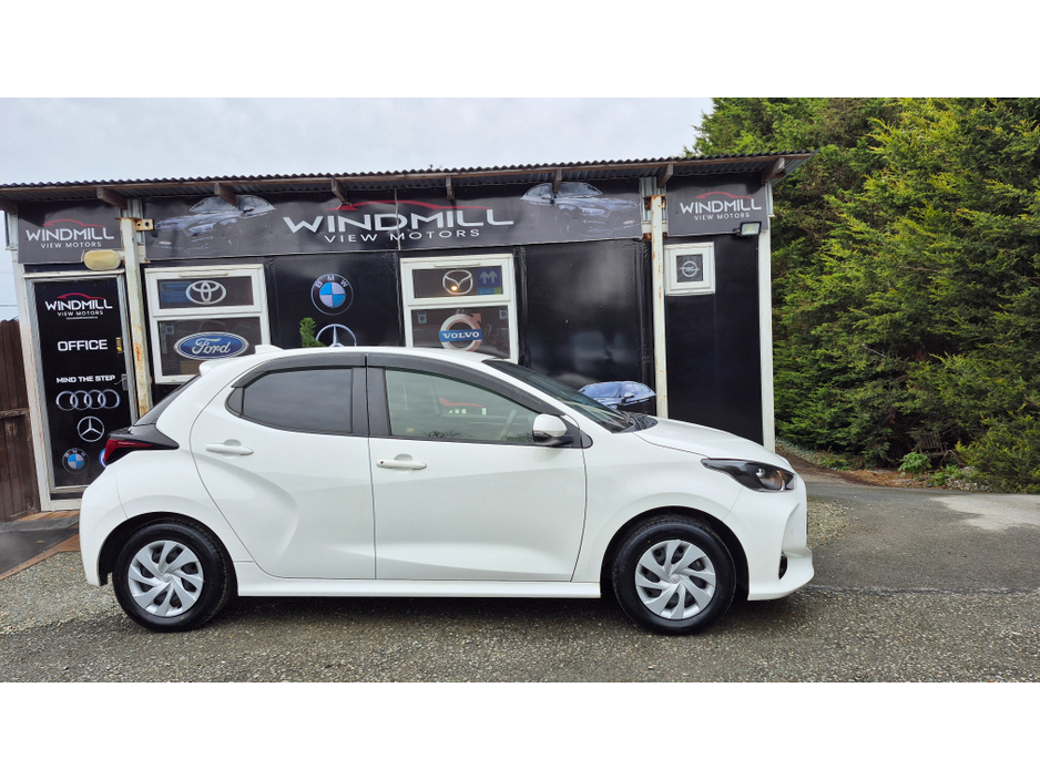 2020 Toyota Yaris Yaris 2020 1.5 Hybrid Automatic Immaculate €14,950