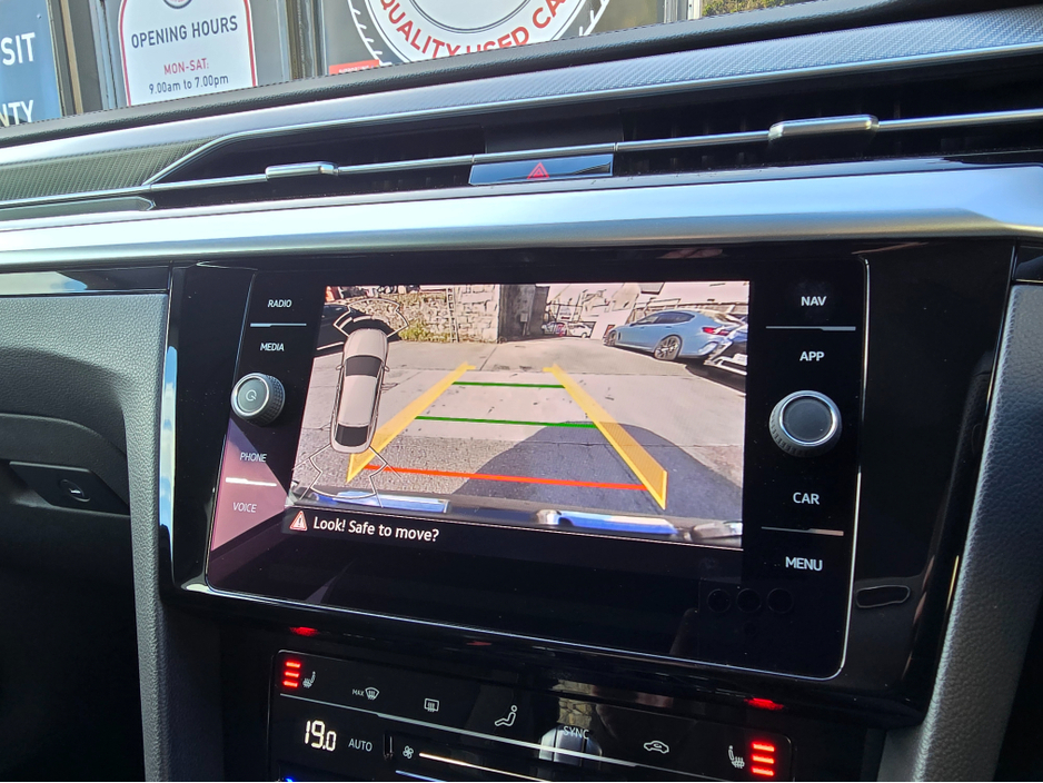 2023 Volkswagen Arteon - image 28