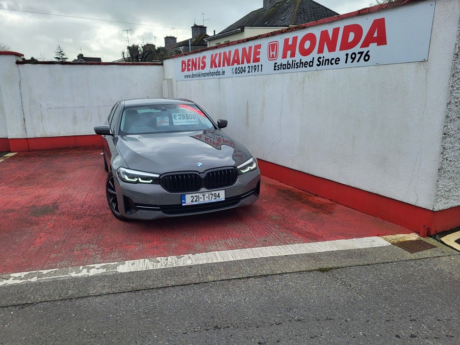 2022 BMW 5 Series 520d xDrive SE (MHT) €39,500