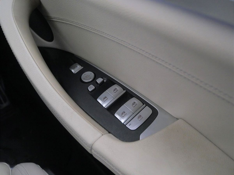 2023 BMW iX3 - image 19