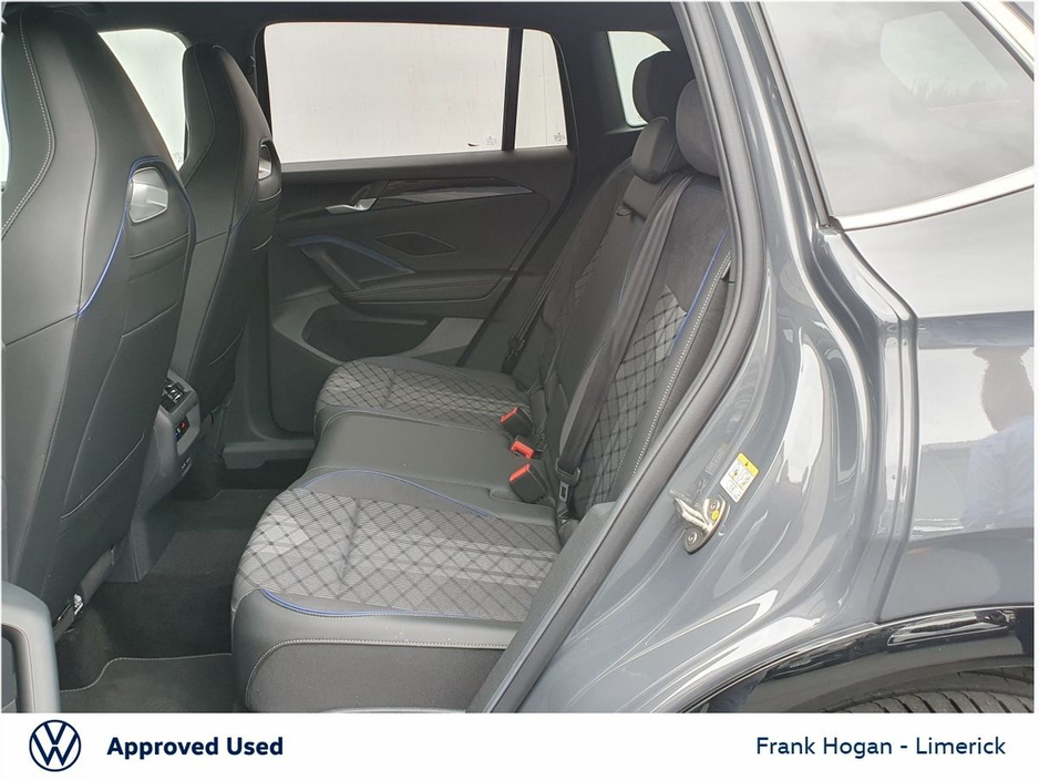 2024 Volkswagen Tiguan 2.0 TDI 150HP R-Line DSG €51,900