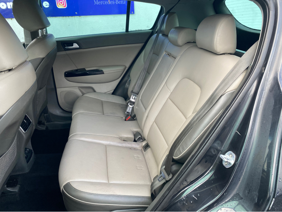 2018 Kia Sportage 1.7CRDI  PLATINUM 5DR MANUAL  115BHP ( 181 ) €13,800