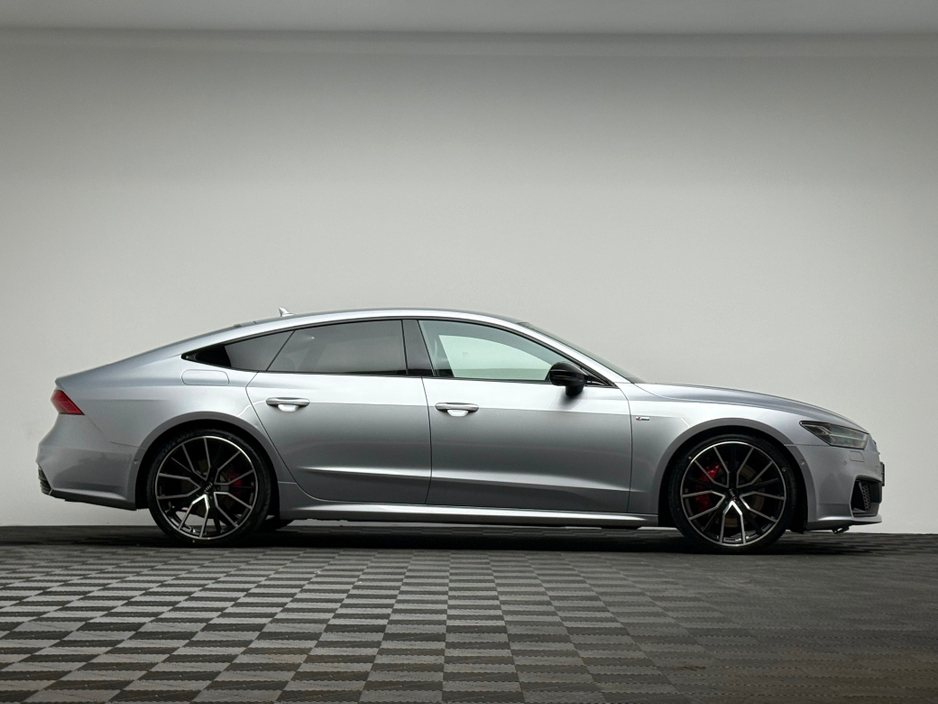 2020 Audi A7 - image 8