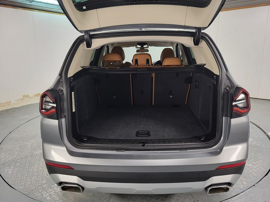 2024 BMW X3 - image 13