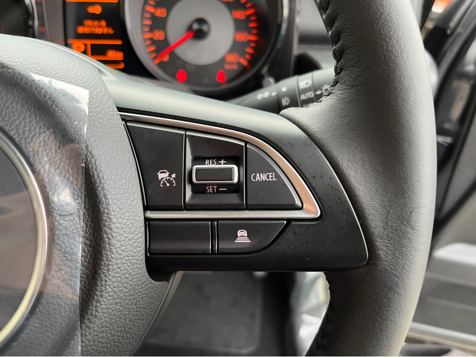 2025 Suzuki Jimny - image 25