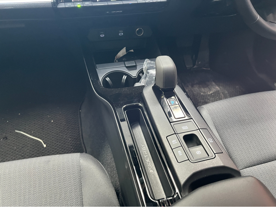 2025 Toyota Prius - image 17