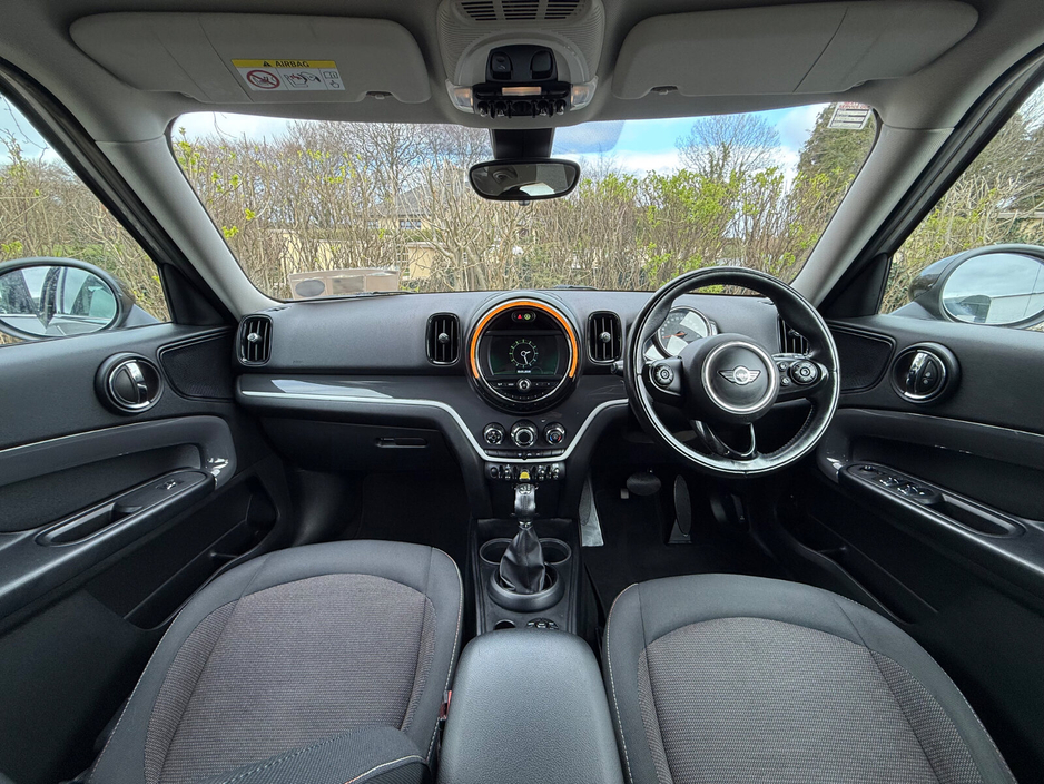 2018 MINI Countryman - image 9