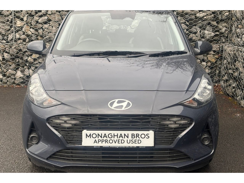 2024 Hyundai i10 ADVANCE €17,995
