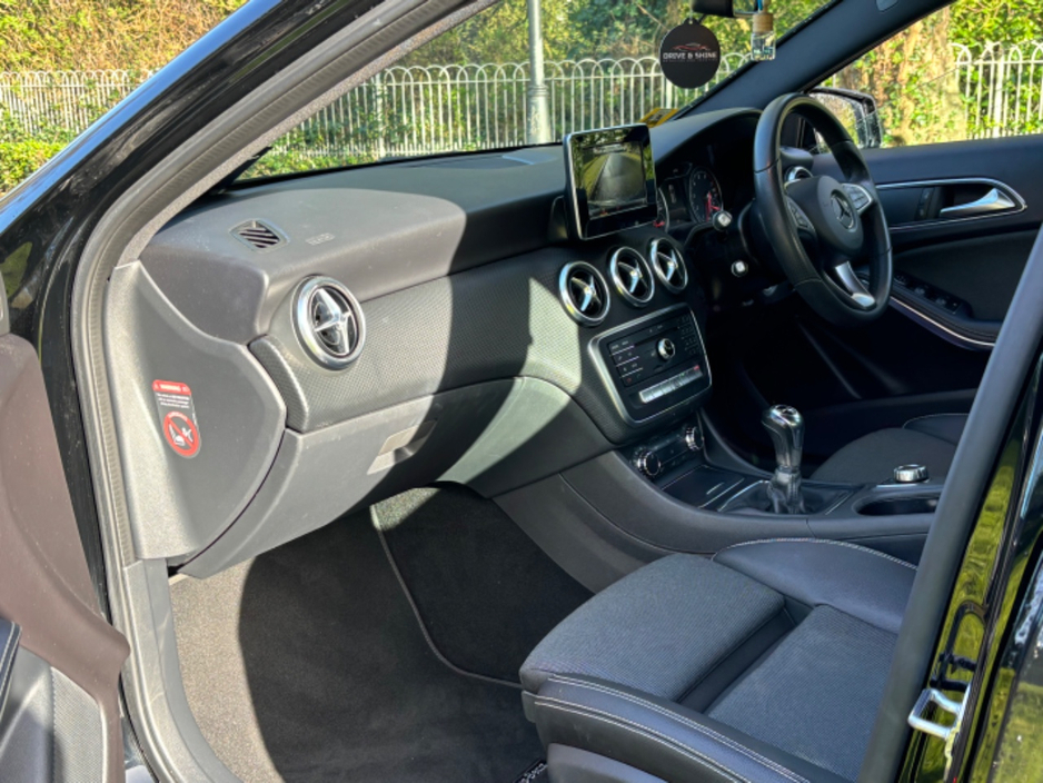 2018 Mercedes-Benz A Class - image 7