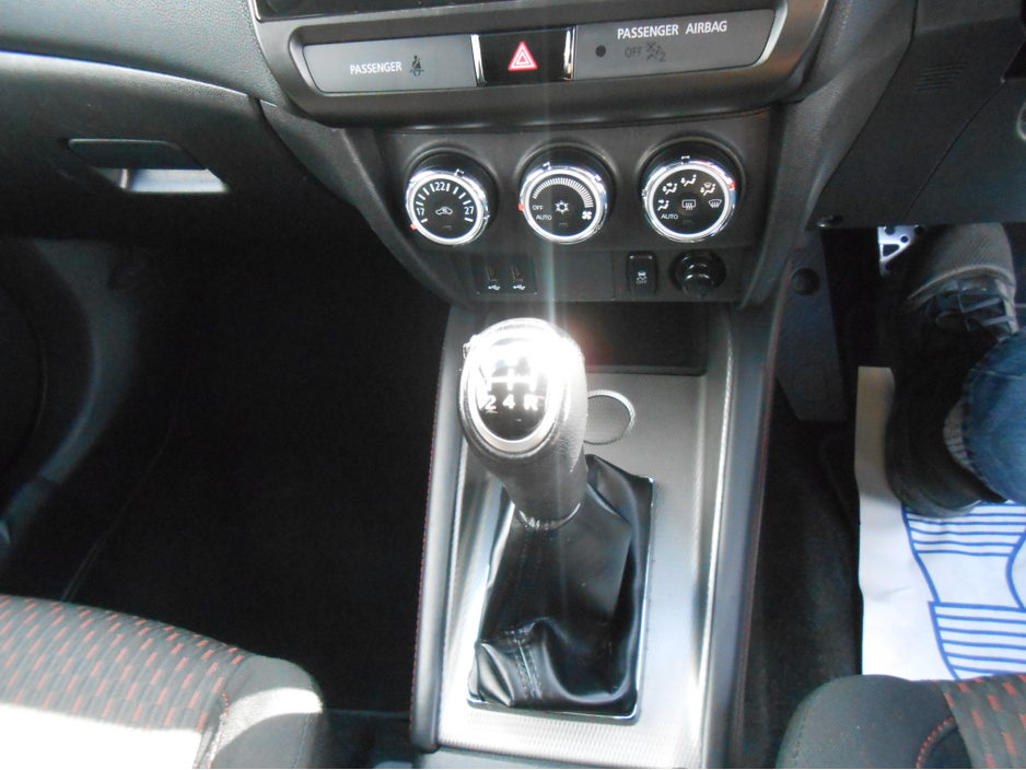 2019 Mitsubishi ASX - image 12