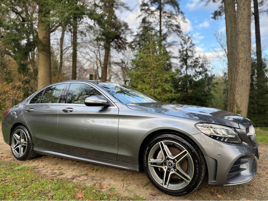 2019 Mercedes-Benz C Class - image 9