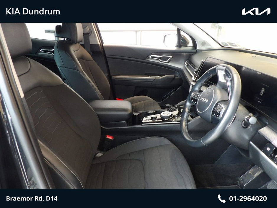 2022 Kia Sportage - image 7