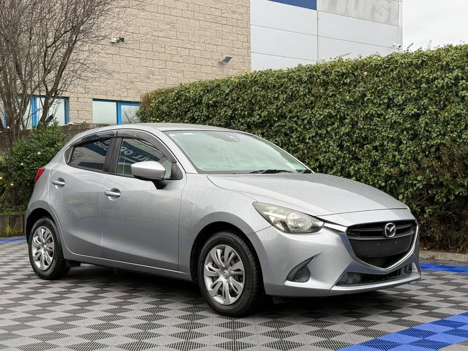 2016 Mazda Demio 1.3 SKYACTIV // SERVICE HISTORY // REVERSE CAMERA // AIR CONDITIONING €10,900