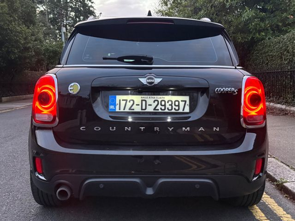 2017 MINI Hatch - image 7
