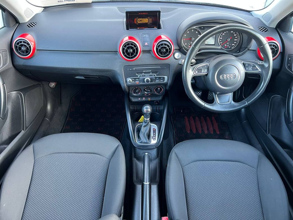 2015 Audi A1 - image 10