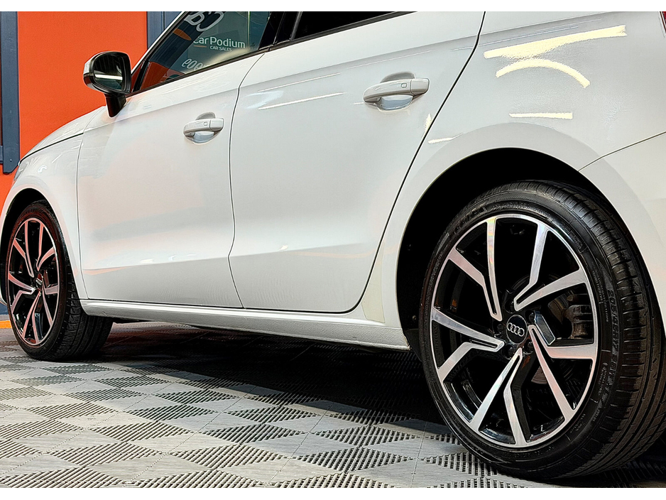 2016 Audi A1 1.0TFSI 95HP S Tronic €14,750