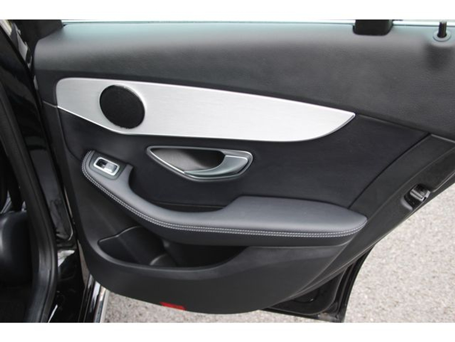 2018 Mercedes-Benz C Class - image 22