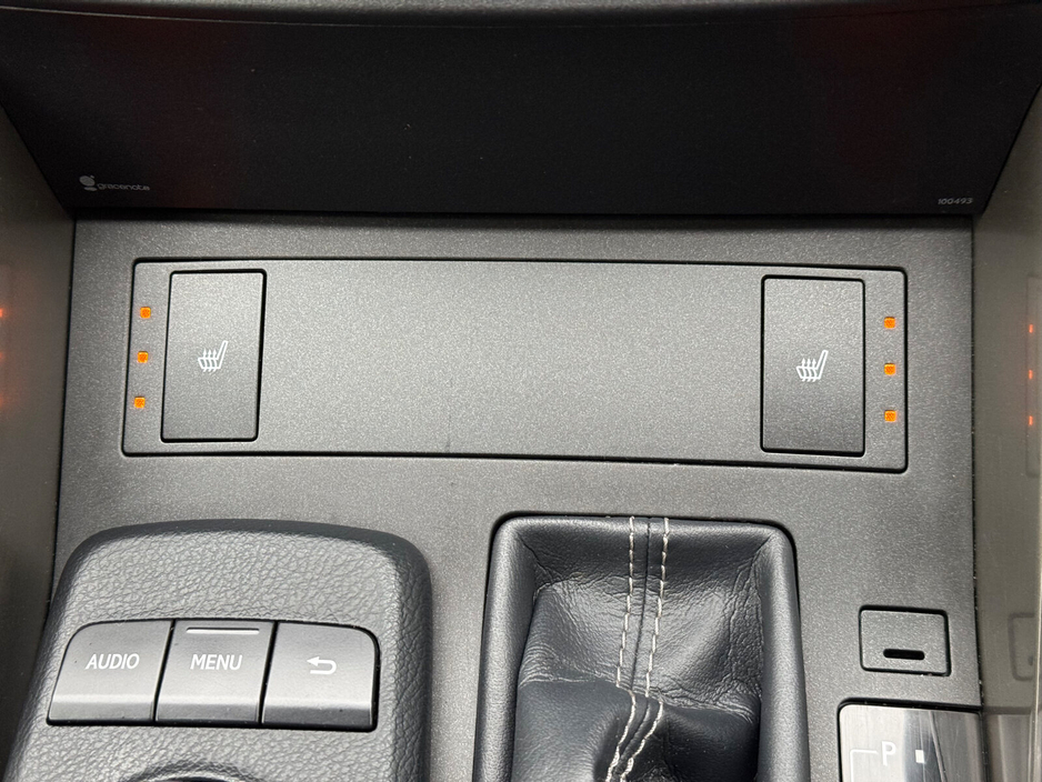 2015 Lexus IS 300 h 300h Executive €15,900