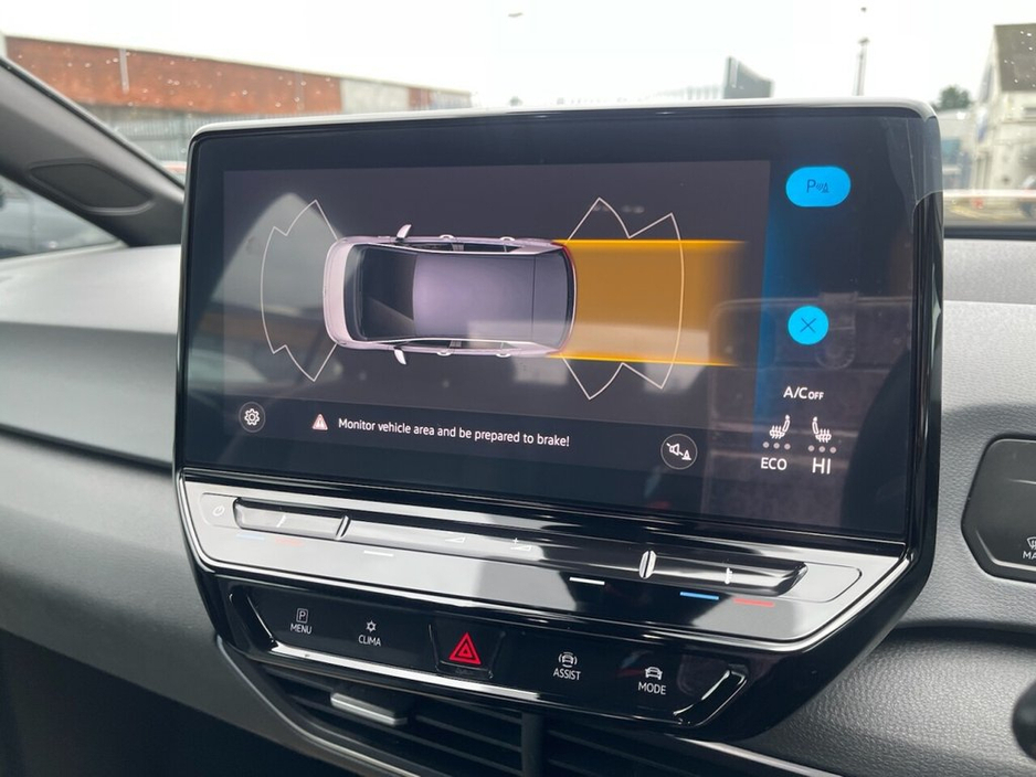 2022 Volkswagen ID.3 Pro 58kWh Life Hatchback 5dr Electric Auto (145 ps)