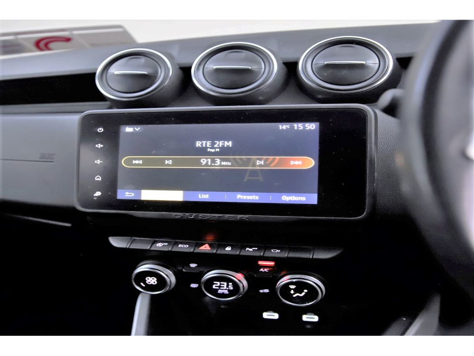 2022 Dacia Duster - image 41