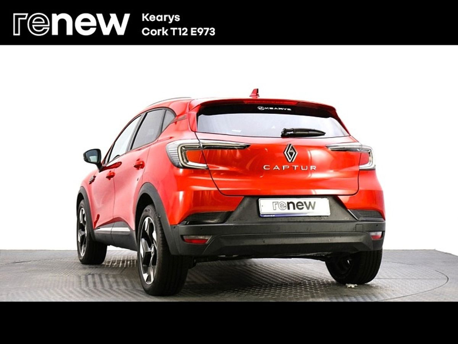 2026 Renault Captur - image 3