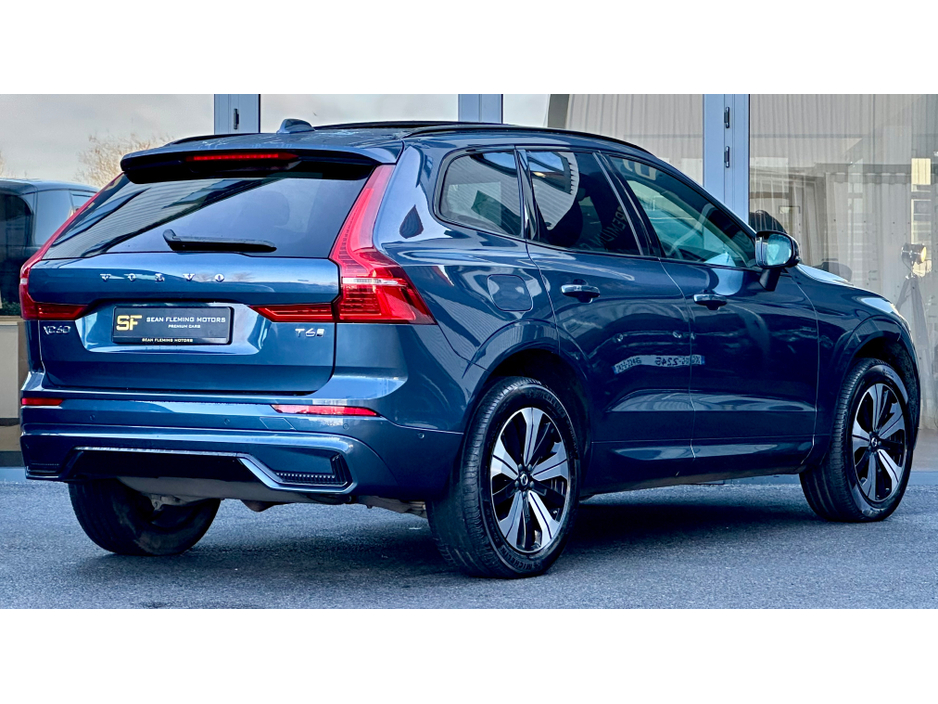 2025 Volvo XC60 + T6 PHEV AWD AUTO RECHARGE PLUS SOLD €59,850