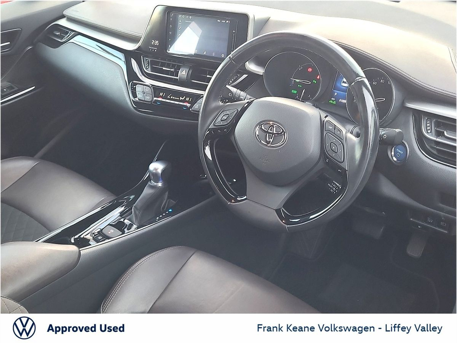 2018 Toyota C-HR SOL AUTO HYBRID 1.8 * *FULL LEATHER* *DIAMOND CUT ALLOYS* *CARPLAY* *HEATED SEATS* *BLIND SPOT* *NEW NCT* *12 MONTHS FRANK KEANE WARRANTY* *FINANCE AVAILABLE* €21,995