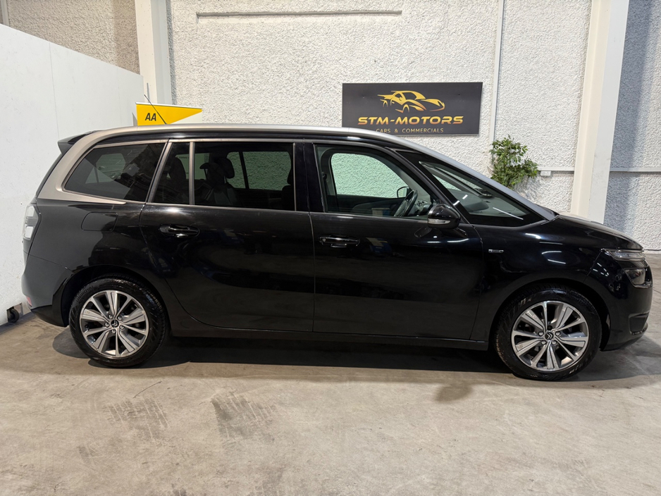 2016 Citroen Grand C4 Picasso - image 5