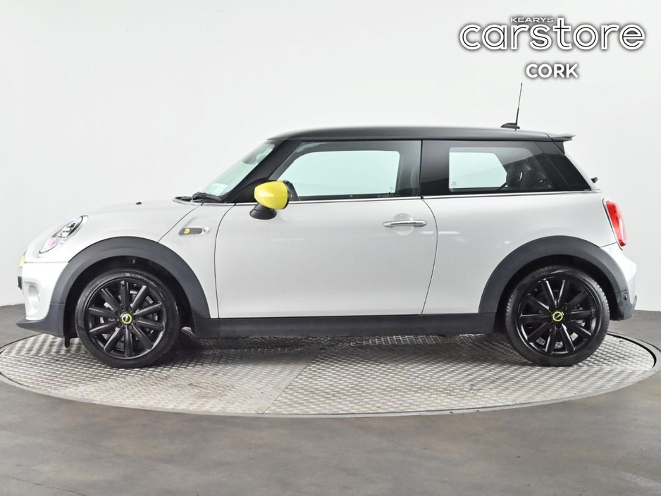 2020 MINI Hatch Cooper Classic Auto €16,880
