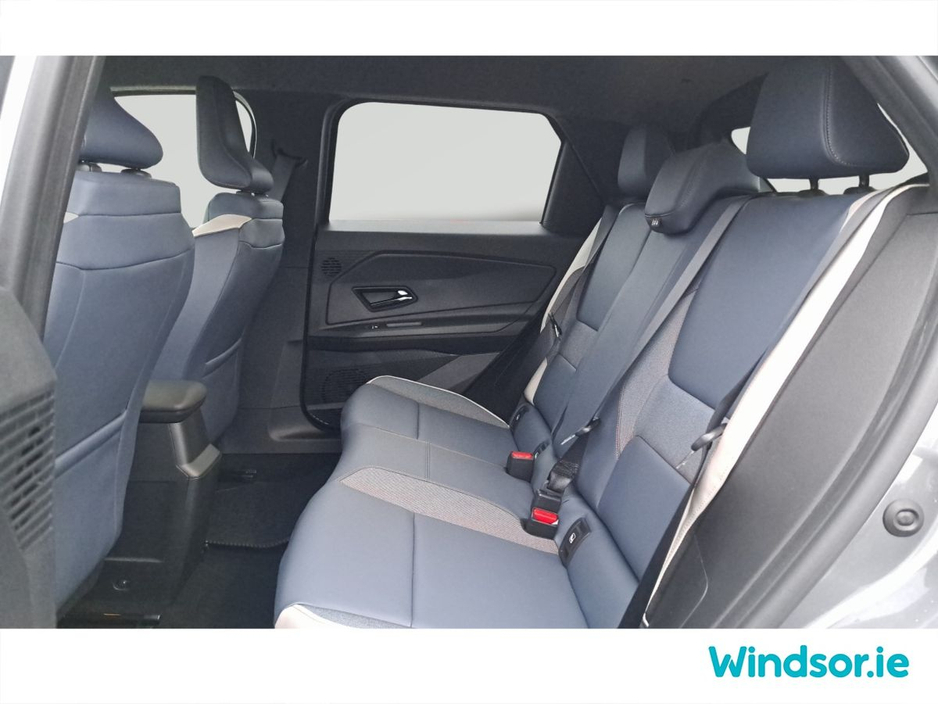 2026 Nissan Micra - image 8