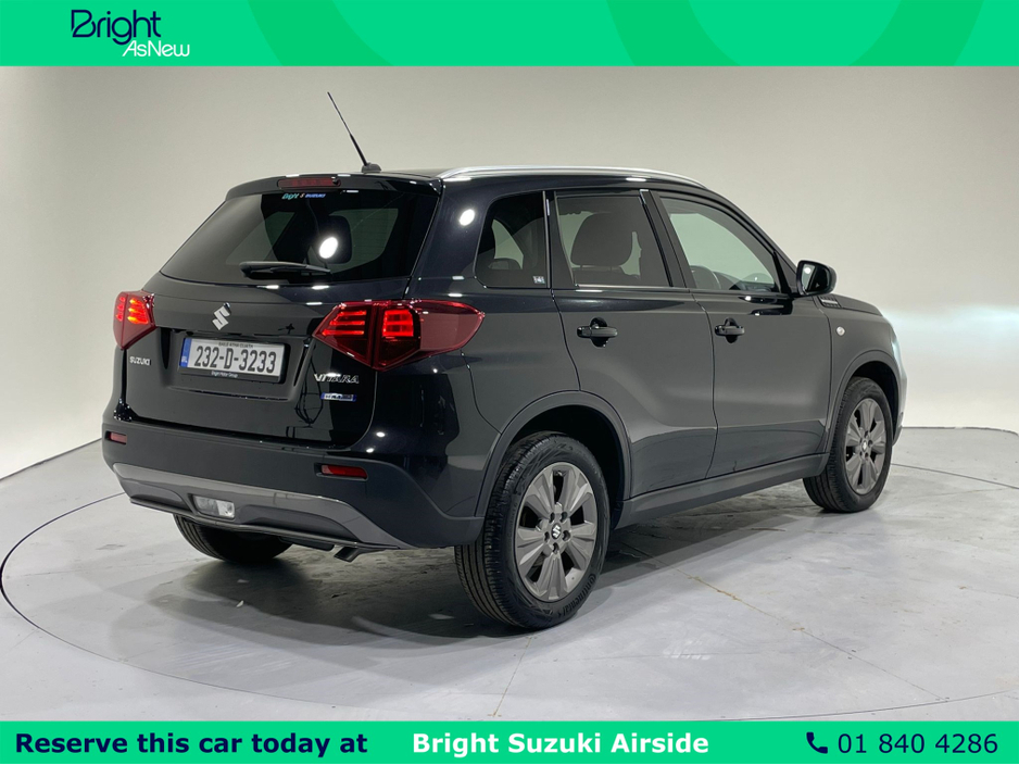 2023 Suzuki Vitara - image 7