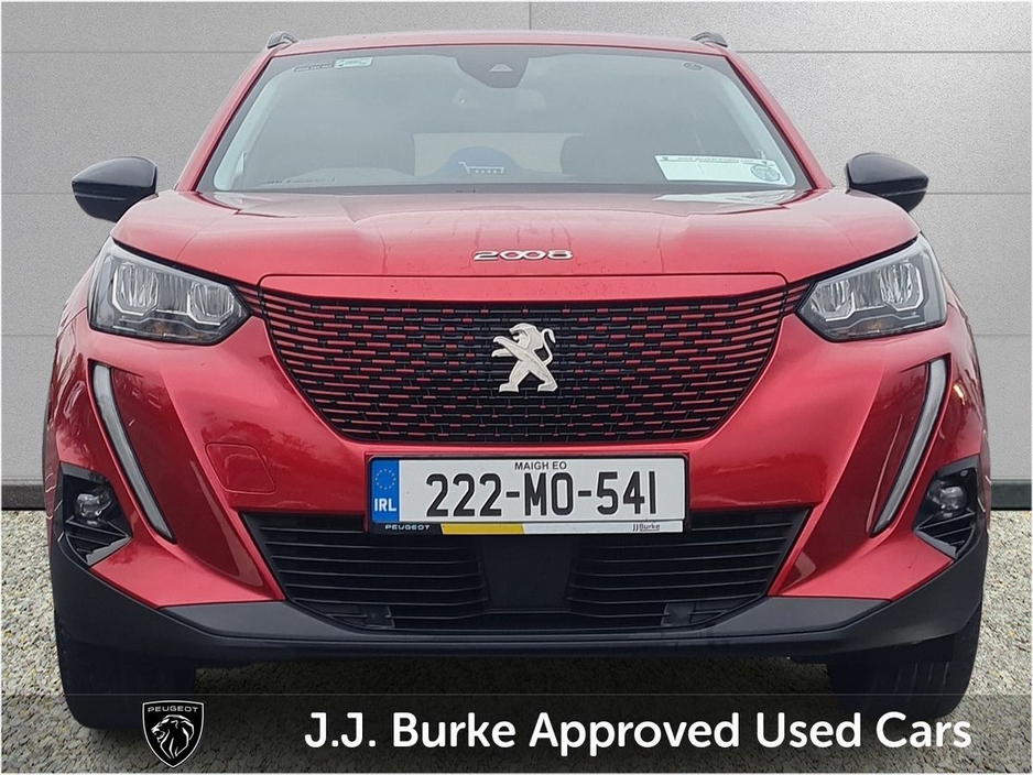 2022 Peugeot 2008 - image 2