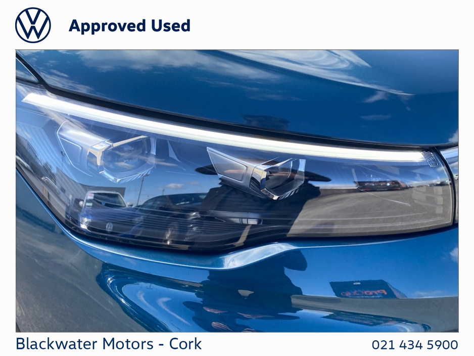 2025 Volkswagen Tiguan - image 19