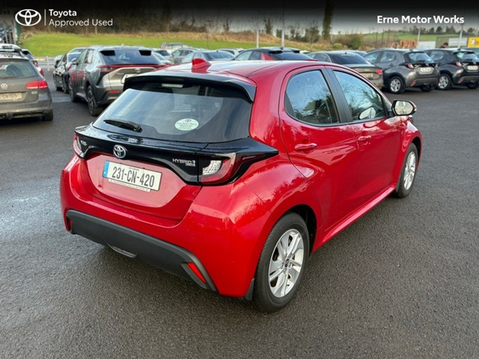 2023 Toyota Yaris 1.5 HYBRID LUNA 4DR AUTO €23,950