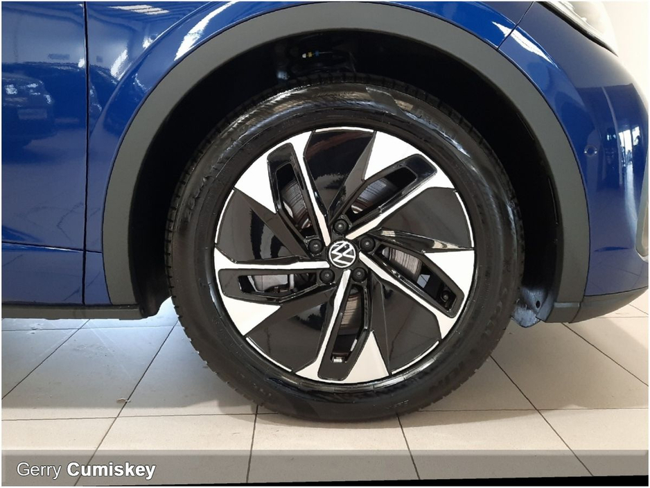 2025 Volkswagen ID.5 - image 8