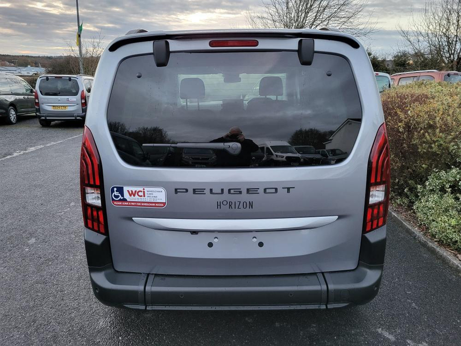 2026 Peugeot Rifter Allure+ 1.5l 100bhp €35,995