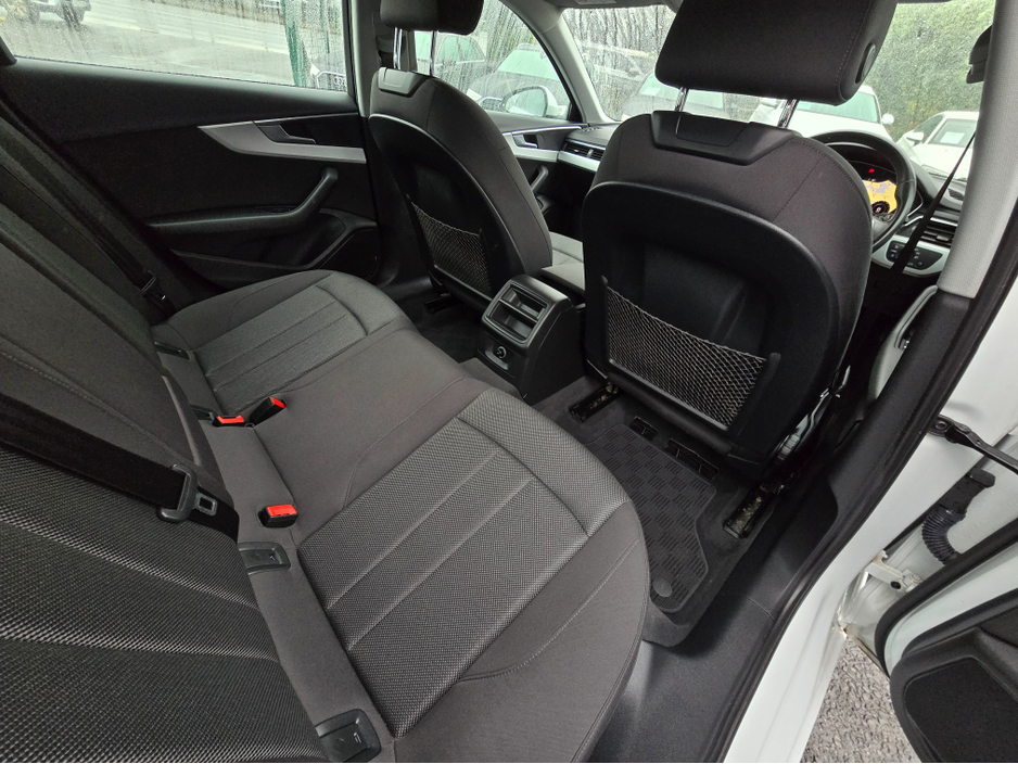 2017 Audi A4 SALOON 1.4 TFSI SPORT EDITION ANDROID AUTO NAVI CARPLAY - REV CAMERA - VIRTUAL COCKPIT PARKING SENSORS - LARGE SCREEN RADIO - €22,950