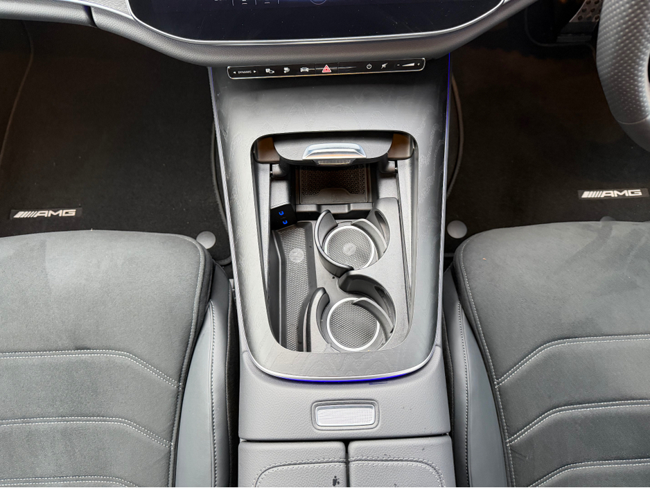 2024 Mercedes-Benz E Class STUNNING LOOKING URBAN EDITION HYBRID PHEV//STUNNING IN ALPINE GREY//VERY LOW MILEAGE//SIMI AND AA DEALER €66,950