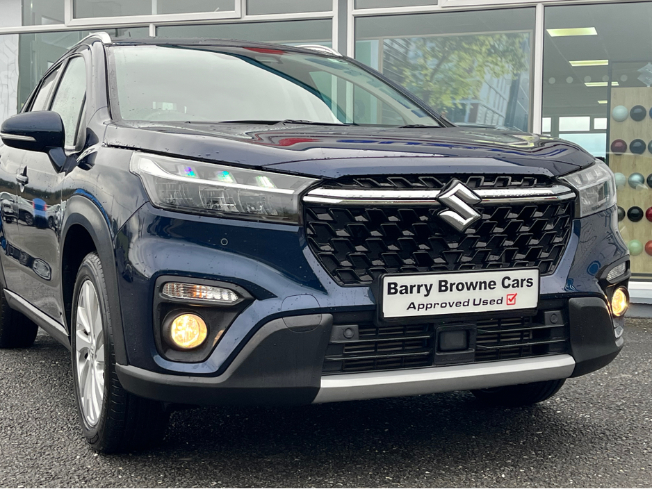 2023 Suzuki SX4 S-Cross MOTION B-JET BOOSTERJET €25,950